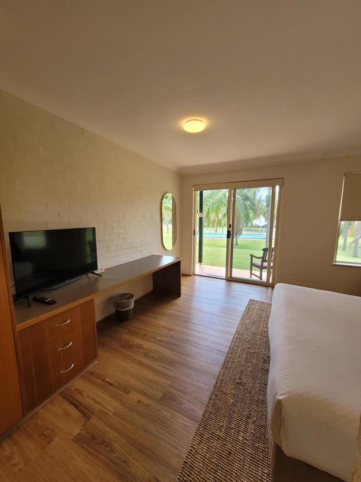 Wisemans Retreat Motel ไวส์แมนส์เฟอร์รี ภายนอก รูปภาพ