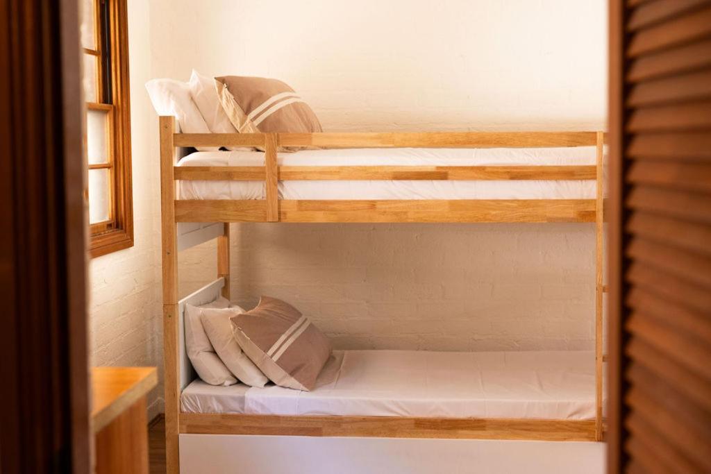 Wisemans Retreat Motel ไวส์แมนส์เฟอร์รี ภายนอก รูปภาพ