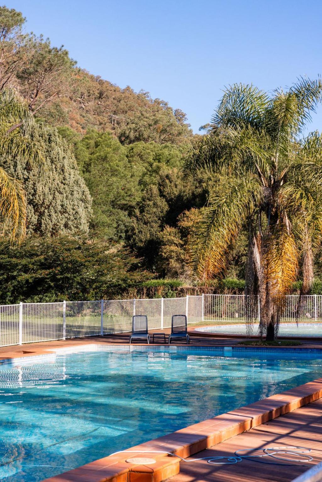 Wisemans Retreat Motel ไวส์แมนส์เฟอร์รี ภายนอก รูปภาพ