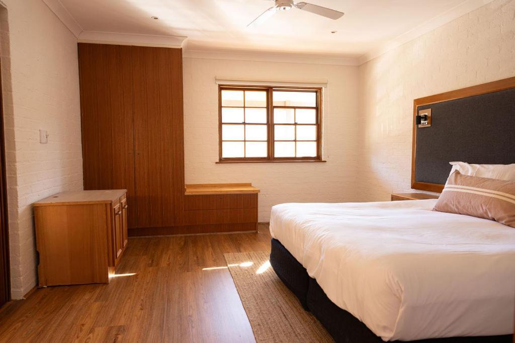 Wisemans Retreat Motel ไวส์แมนส์เฟอร์รี ภายนอก รูปภาพ